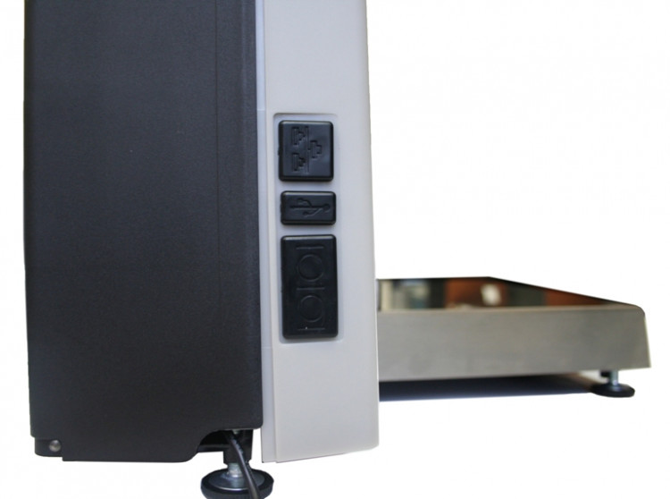 Весы с печатью этикеток МК-15.2-RL10-1 артикул 58004 МК-15.2-RL10-1